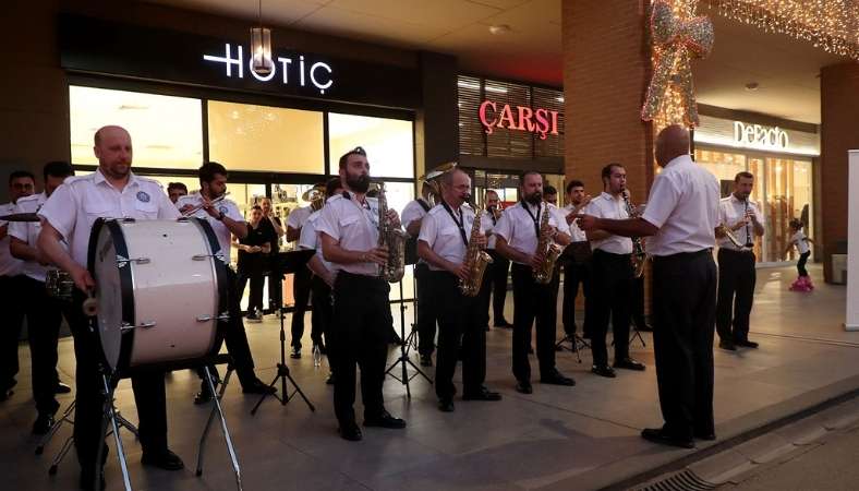 sakarya-buyuksehir-orkestra.jpg