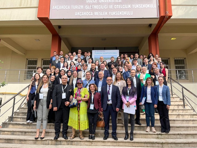 23. Geleneksel Turizm Sempozyumu’na katıldılar