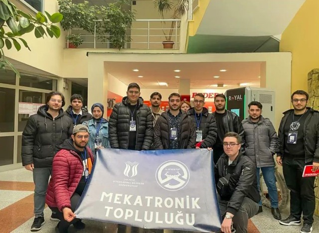 Mekatronik Topluluğu’ndan iki firmaya teknik gezi