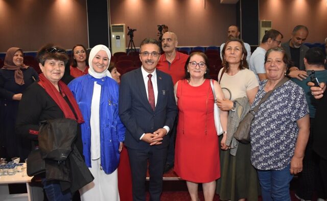 Müziğin Kalbi Erenler'de Atıyor: Sakarya Türk Müziği Festivali Coşkuyla Başladı!