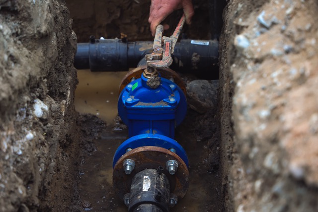 İkramiye Mahallesi’nin 4 bin metrelik içme suyu projesi tamamlandı