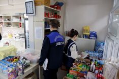 Okul kantinlerine denetim: Çocukların sağlığı için ürünleri tek tek incelediler