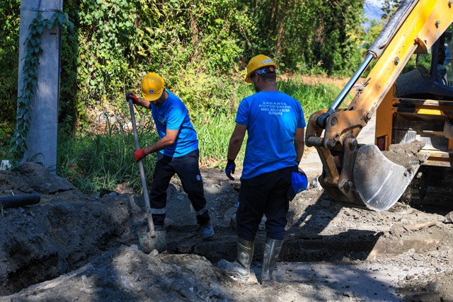 Yanık Mahallesi’nin içme suyu hattı 12 bin metrelik projeyle yenileniyor