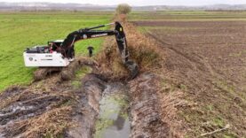 Serdivan’da Kılçık Kanal Temizlik Çalışmaları Tamamlandı