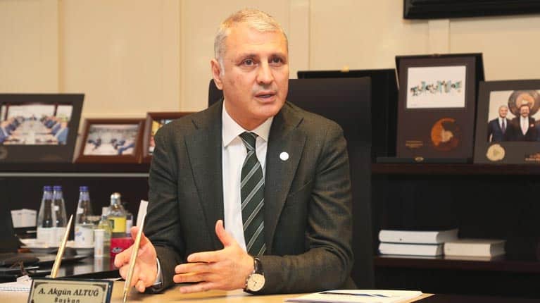 Grafik ve medya odaklı basın merkezi, basın ve iletişim hizmetleri.