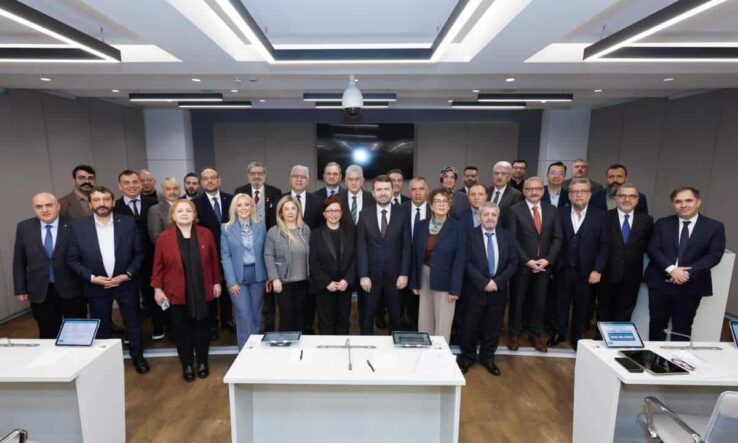 Kurumsal toplantı ve seminer organizasyonu, basın merkezi etkinlikleri.