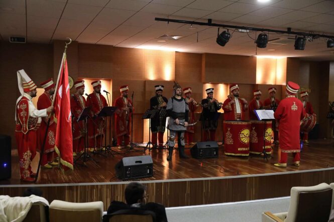 Sakarya'da Sufi Mehteran Gösterisi Ramazan Etkinliklerine Anlam Kattı