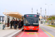 Sakarya’da 23 Nisan’da ADARAY, Metrobüs ve Otobüsler Ücretsiz Hizmet Verecek