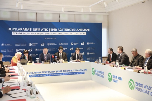 Akyazı Belediyesi, Sıfır Atık Şehirler Ağı’nda Uluslararası Sertifika Aldı