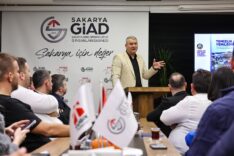 Sakarya GİAD Vizyon Programında Serdivan’ın Planlı Gelişimi ve Belediye Projeleri Konuşuldu