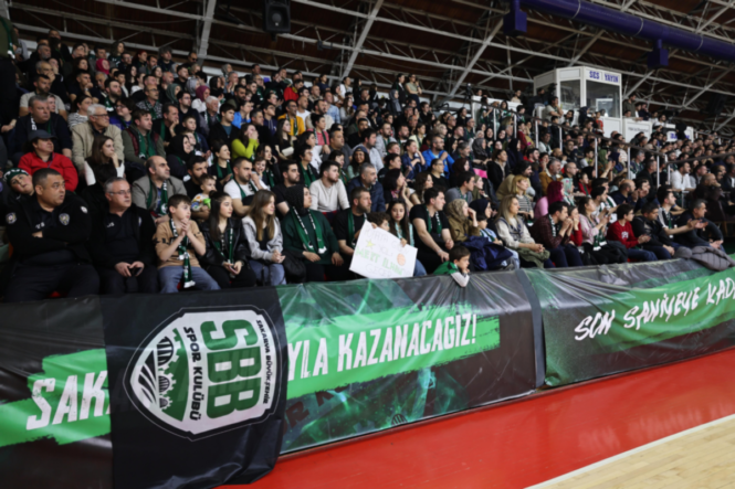 Sakarya Büyükşehir Basketbol, Yarı Finalde Kütahya Karşısında 2-0 Üstünlüğe Ulaştı